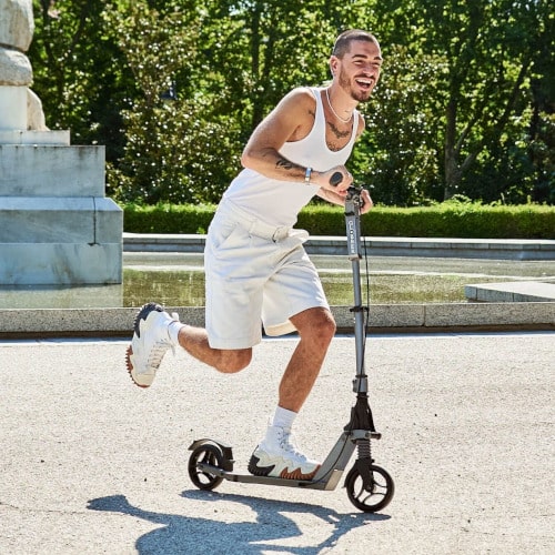 Top 5 hulajnóg dla dorosłych do 1000 zł