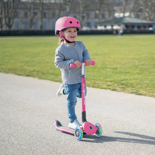 ŚWIECĄCE KÓŁKA DO HULAJNOGI 121mm 2szt. (526-009)